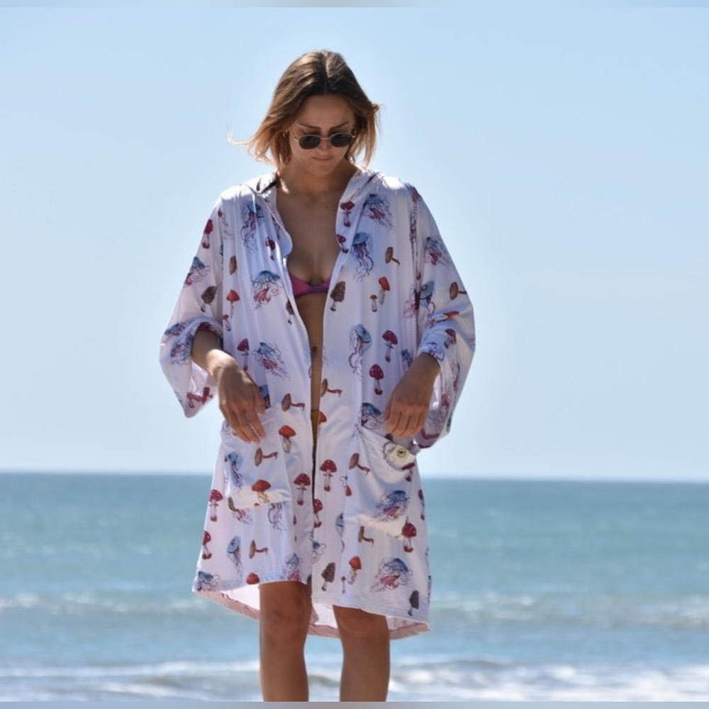 Plover Hooded Robe Unisex L/XL Mushrooms Jellyfish Lounge AnyWear "Psychejellic"